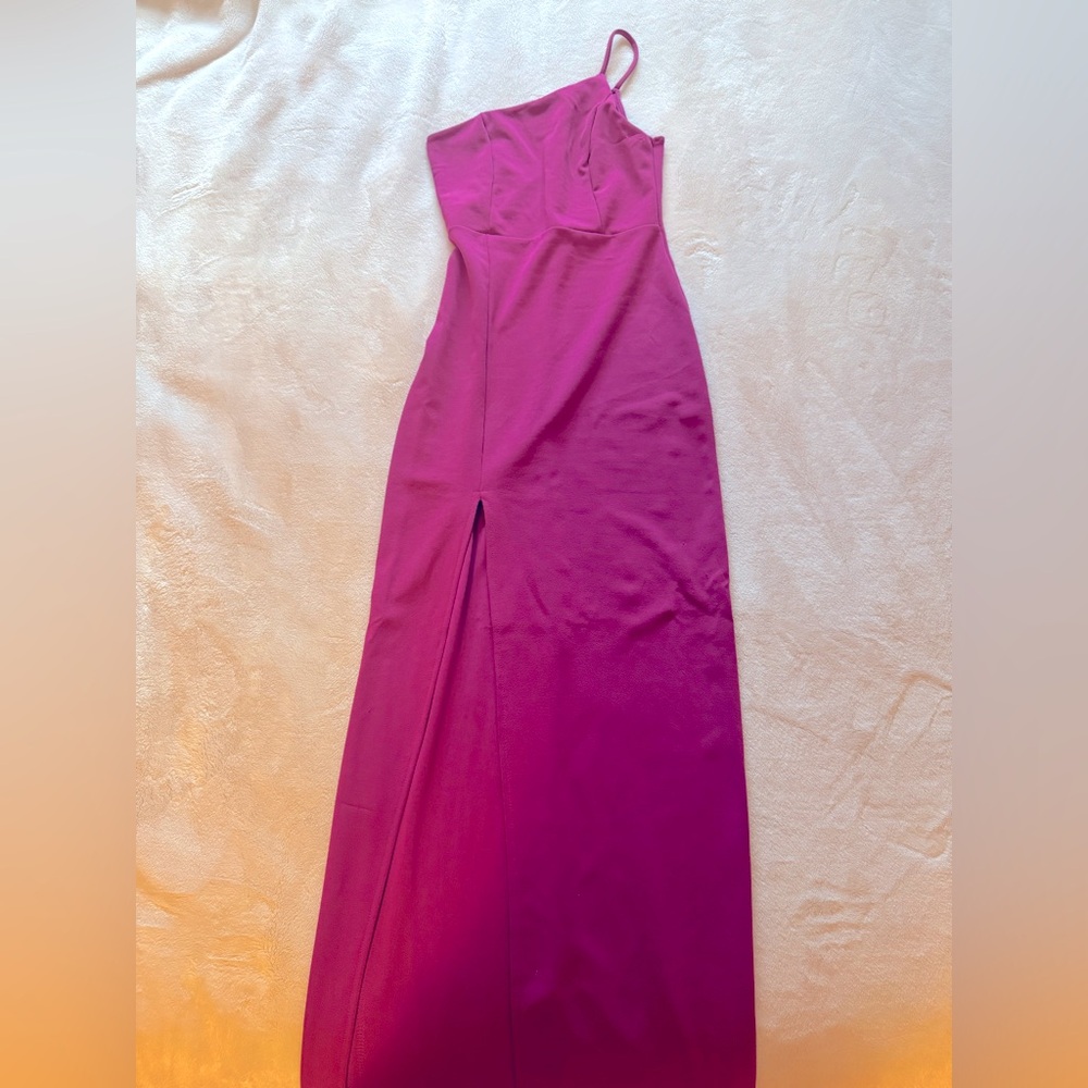LULUS— Size Xs One Shoulder Dress - Picture 4 of 8